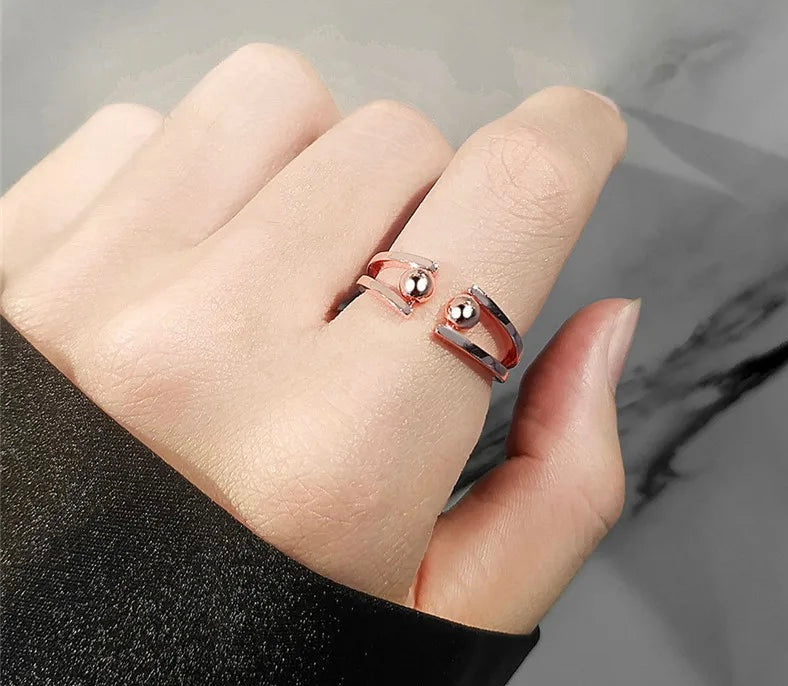 The Minimalist Fidget Ring Gold